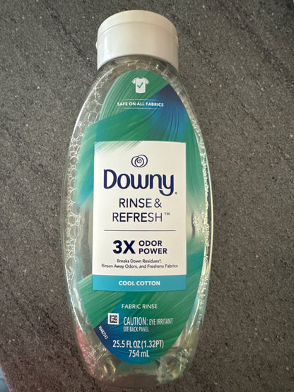 Downy Rinse & Refresh Laundry Fabric Freshner Cool Cotton 754ml