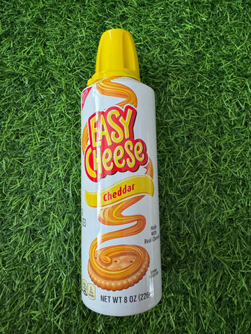 Easy Cheese Cheddar Squirty Cheese 226g can