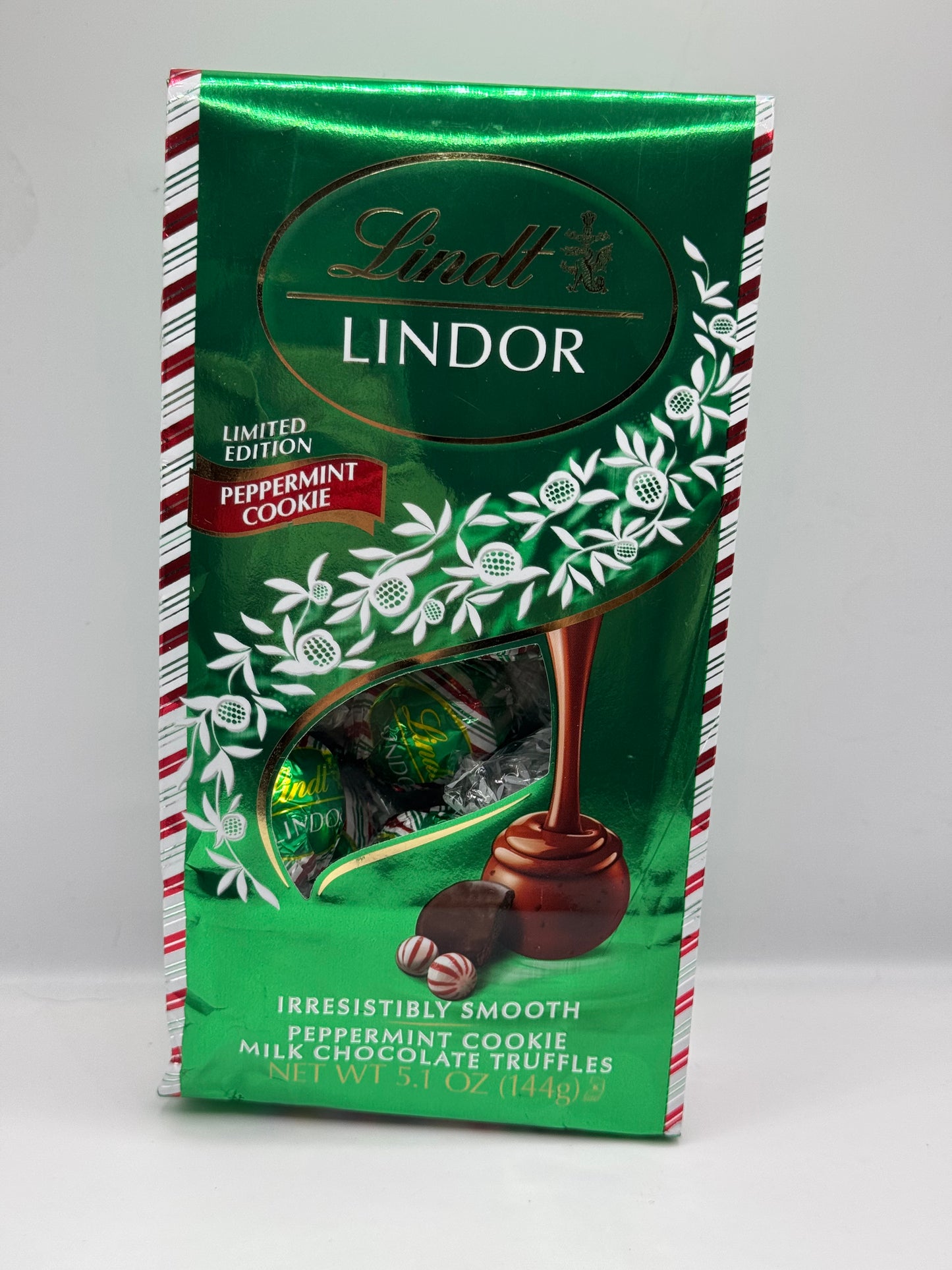 Lindor Lindt limited edition peppermint cookie truffles 5.1oz bag